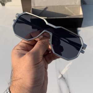 Branded design_98145_silver_black Sunglasses (With Original Kit)