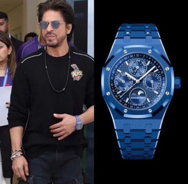 Audemars Piguet AP Royal Oak Dark blue Chronograph Metal watch