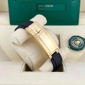 2024 Rolex Yacht-Master 42 Yellow Gold / Black / Oysterflex