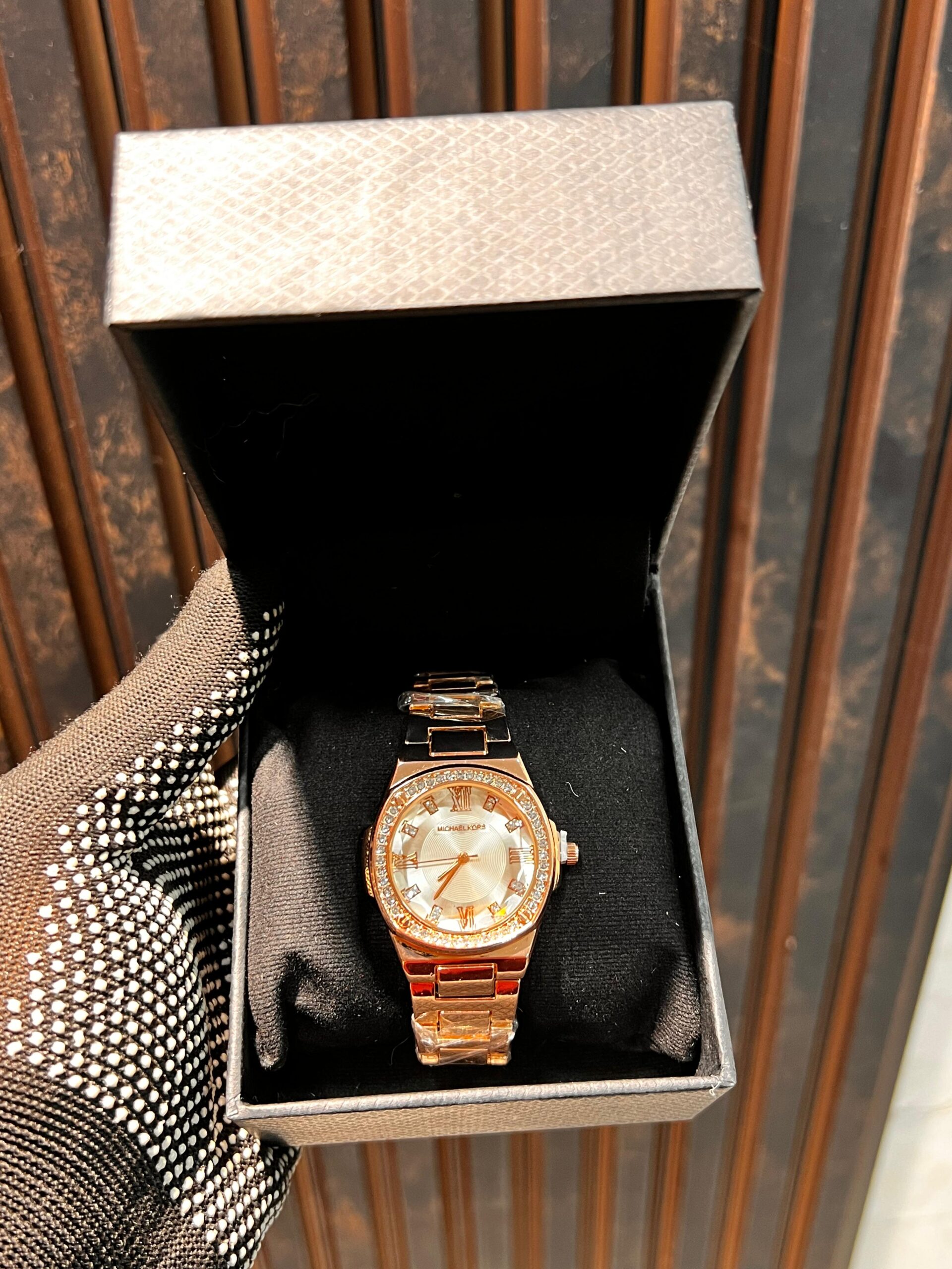 Premium ladies watch