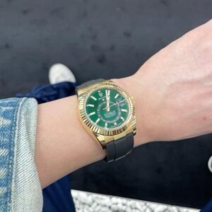 Rolex Sky Dweller Gold Green Dial Oyster Flex (2025) Automatic Premium Watch