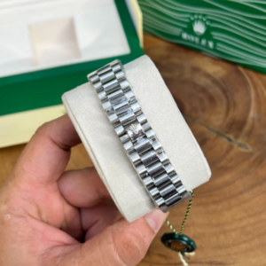 Role_x Oyster Perpetual Day Date Diamond 40 Battery Silver-Brown