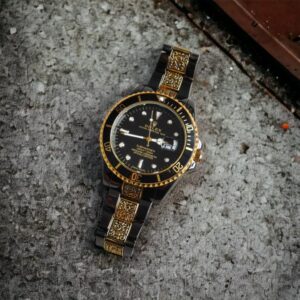 Role_x Oyster perpetual Submarine Vintage Gold