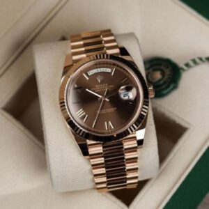 Role_x Oyster Perpetual Day Date 40 Battery