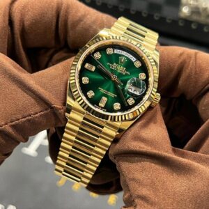 Role_x Oyster Perpetual Day Date Diamond Gold-Green 40 Battery